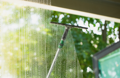 lavage-vitre-professionnel-gite-location-touristique-vosges-limpid lavage de vitres pour particuliers et professionnels dans les Vosges